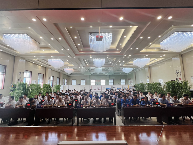 TOP.3：比學(xué)趕超！新型能源公司舉辦“學(xué)法規(guī)、抓落實(shí)、強(qiáng)管理”安全生產(chǎn)普法知識(shí)競(jìng)賽活動(dòng).jpg