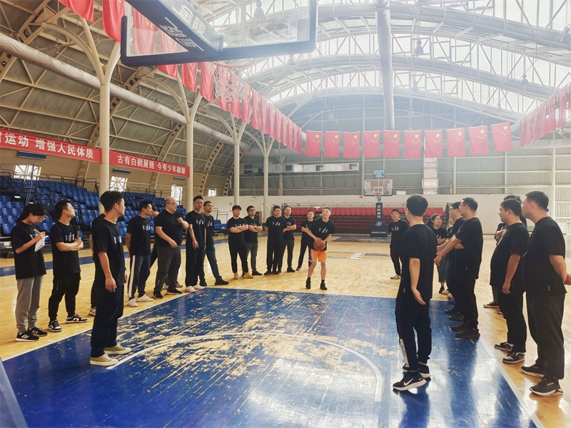 新型能源公司：以“五個(gè)過硬” 賦能黨建引領(lǐng)高質(zhì)量發(fā)展新動(dòng)能！3.png