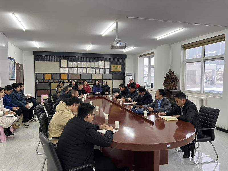 公司黨委委員、紀(jì)委書記李榮一行到基層單位調(diào)研指導(dǎo)工作2.png
