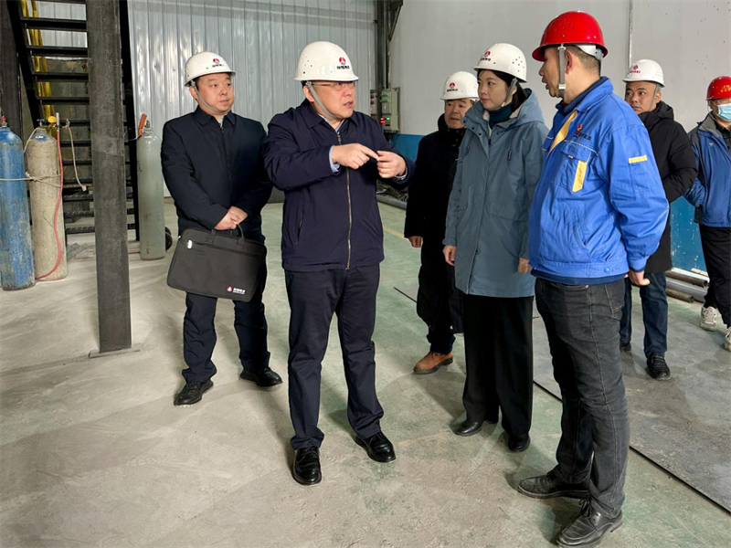 徐國強到咸陽公司檢查指導元旦期間安全生產(chǎn)工作2.png